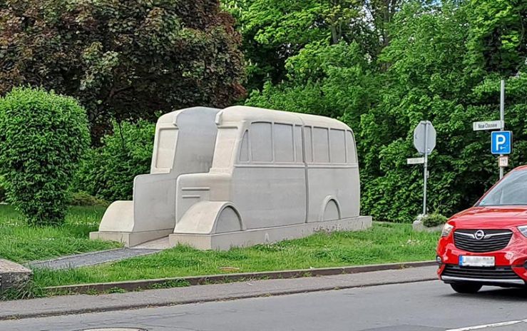 bus-sculpture.jpg